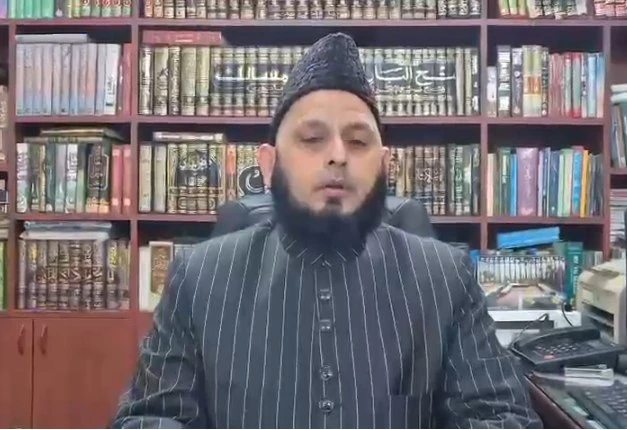 सऊदी अरब पर हूती हमलों की मौलाना खालिद रशीद ने की निंदा, मक्का और मदीना की सुरक्षा पर जताया सरोकार