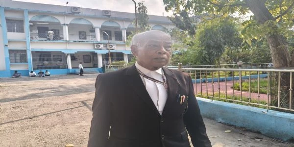 अवैध रूप से भारत में घुसे बांग्लादेशी नागरिक को 2.5 साल की जेल