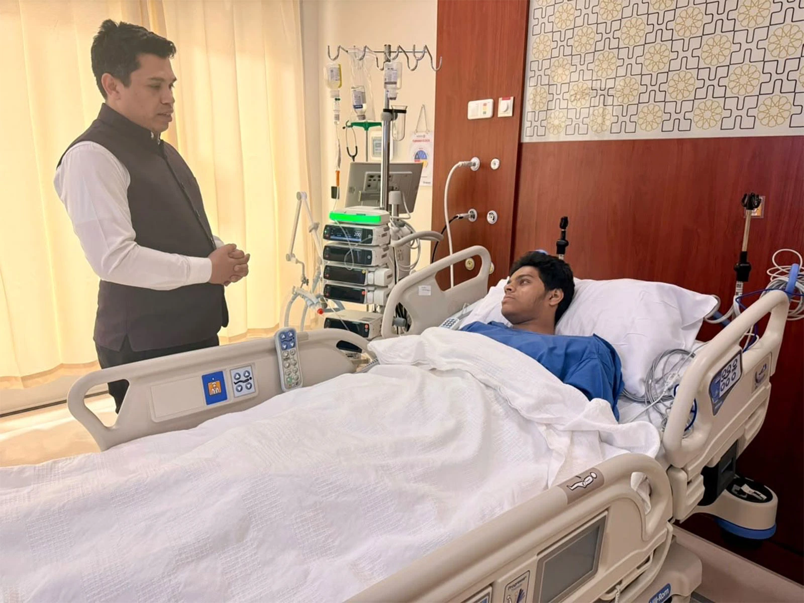 रियाद एयरपोर्ट हमला: घायल 3 भारतीय ICU में, एक की मौत