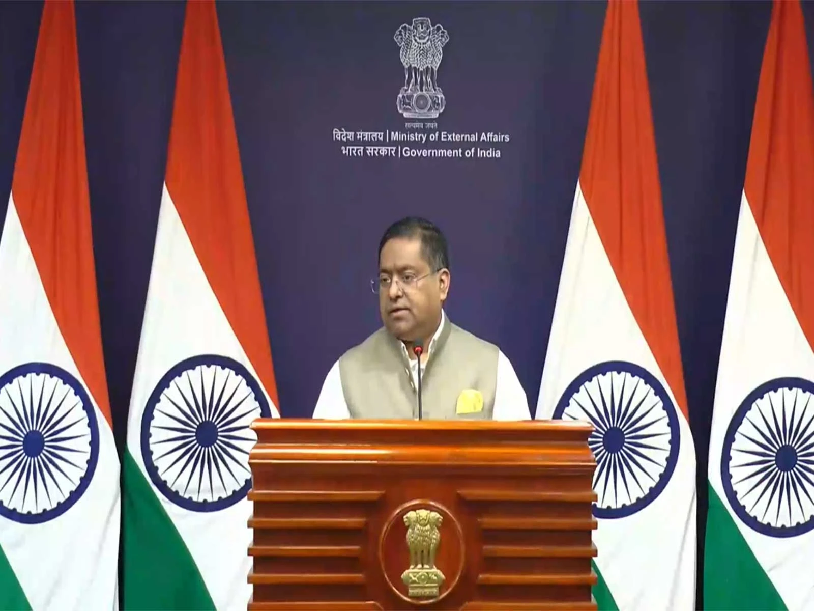 क्षेत्रीय संघर्ष के कारण उड़ानों में बाधा के बावजूद भारत ईरान को जीवन रक्षक दवाएं भेजने में मदद कर रहा है