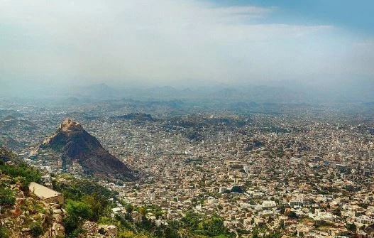 यमन के तइज़ में हूती बलों की गोलाबारी में एक महिला की मौत और तीन अन्य नागरिक हुए घायल