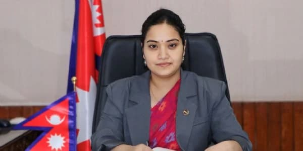 नेपाल में 10 हजार सरकारी कर्मचारियों की छंटनी के लिए संसद में विधेयक