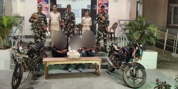 भारत-नेपाल सीमा पर एसएसबी की बड़ी कार्रवाई, गांजा के साथ तीन तस्कर गिरफ्तार