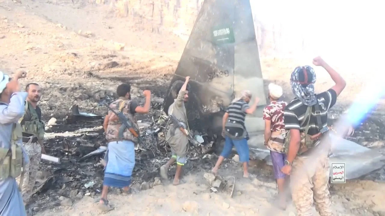 सऊदी अरब के Fighter विमान F15 को यमन ने मार गिराया, बोला यमन में मिलेगा MBS का सल्तनत, ताजा Video और Photos देख लीजिए