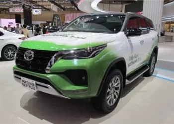 Toyota Fortuner Flex-fuel