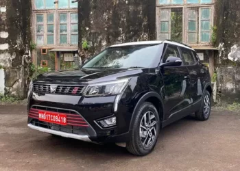 Mahindra XUV300