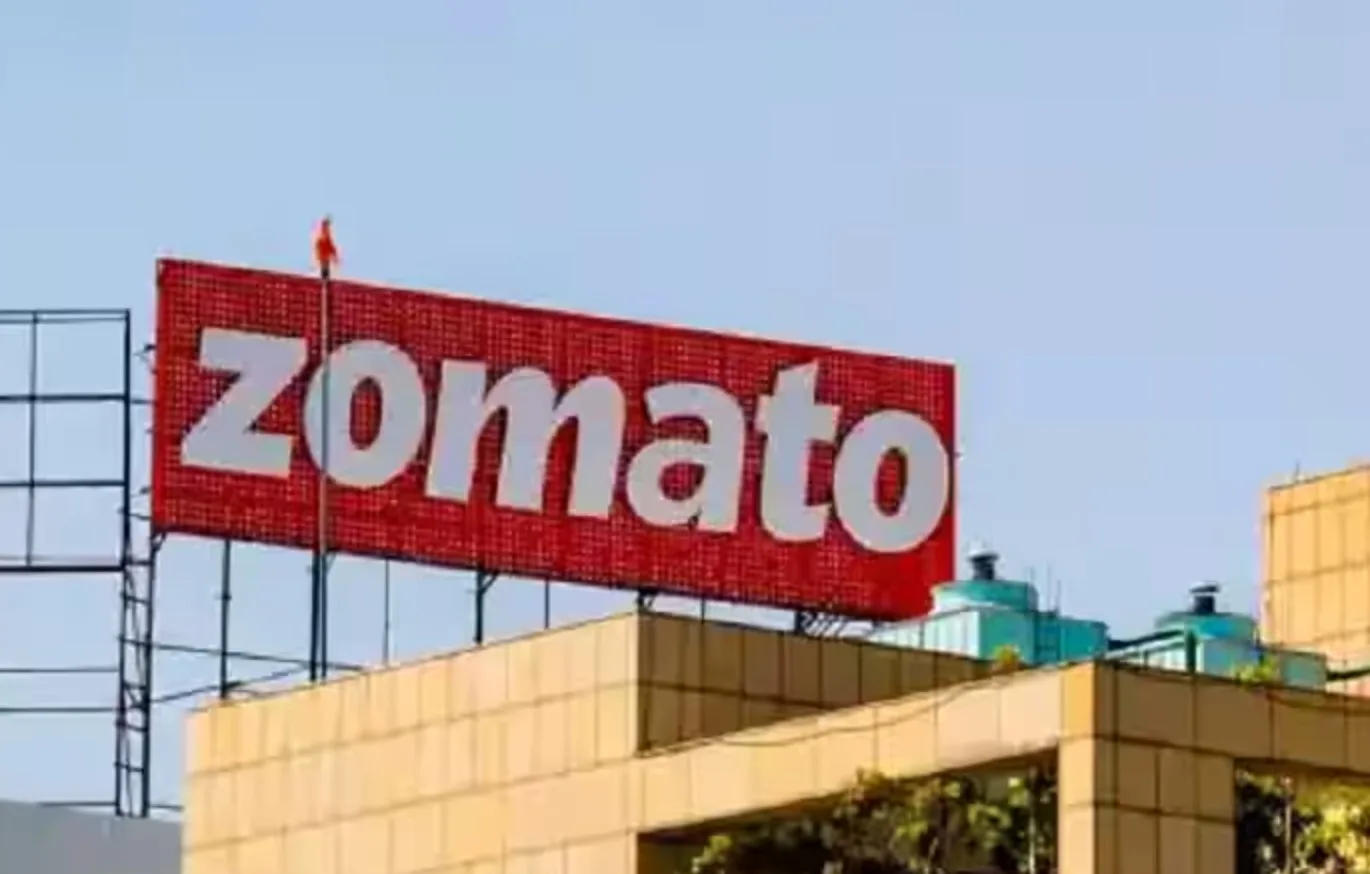 Zomato ने खरीदा Paytm का बिजनेस. काम करने वाले कर्मचारी भी होंगे शिफ़्ट. आज बाज़ार में फिर दिखेगा असर.